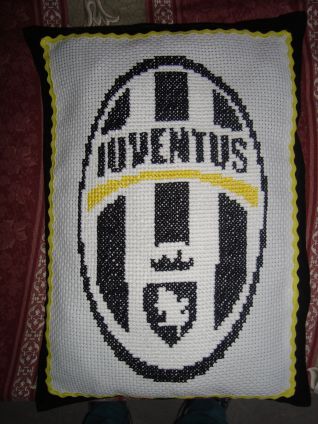 juve cuscino