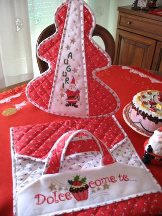 Alberello con auguri e porta dolce