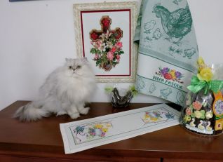 Buona Pasqua con tovaglietta e asciugapiatti