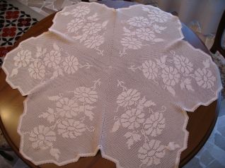 Centro Beige con fiori ottagonale