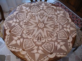 Centro Grande Beige uncinetto