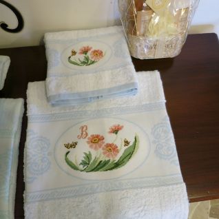 Coppia asciugamano per Barbara in rosa