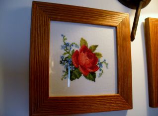 Quadretto con bocciolo di rosa