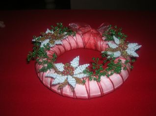 ghirlanda con stelle di natale