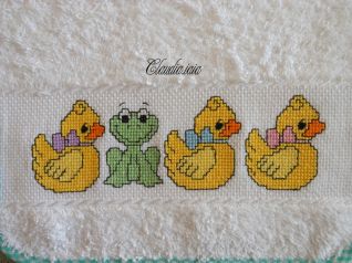 Bavaglino Anatroccoli e ranocchia_2