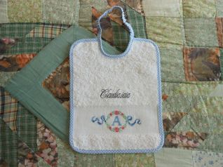 Bavaglino Fiori ed iniziale A_1