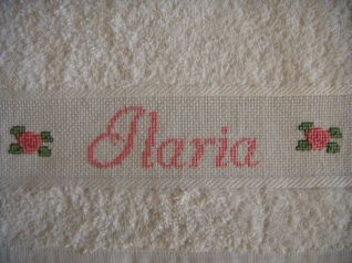 Bavaglino per Ilaria_particolare