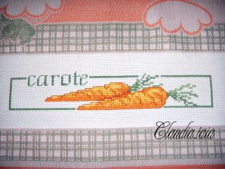 Canovaccio coniglietto e carote_particolare