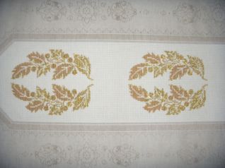 Striscia Agrifoglio dorato_particolare