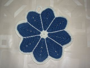 presina uncinetto fiore blu