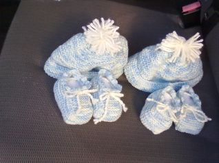 cappellino e scarpette