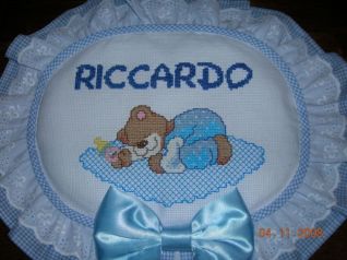 Zoom coccarda orsetto Riccardo