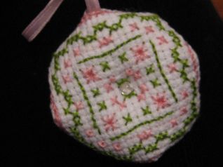 mini biscornu, lato 1