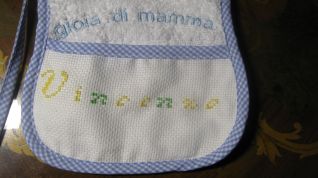 Bavaglino punto croce 2