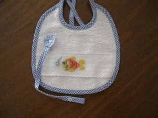 bavaglino con pesciolino