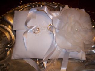 cuscinetto portafedi hardanger1