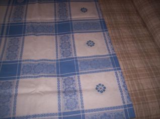 tovaglia azzurra margherite