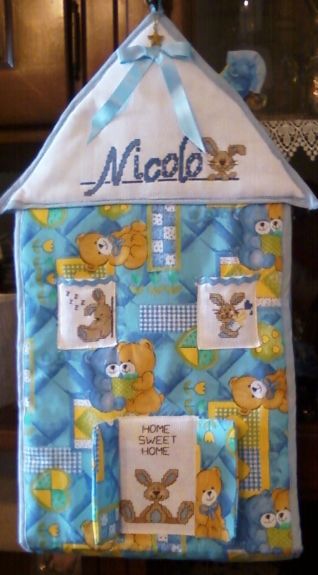 PORTA PANNOLINI CASETTA MASCHIETTO PUNTO CROCE