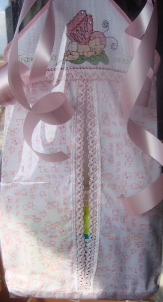 PORTA PANNOLINI ROSA CON INSERTO A PUNTO CROCE FARFALLA 1