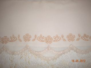 lenzuolino ad intaglio