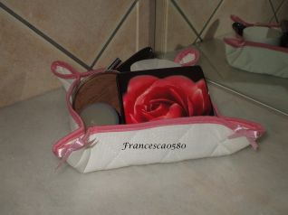 cestino porta trucchi