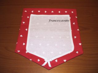 Fuori porta natalizio con cuoricini - ricamabile