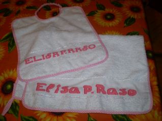 asciugamano e sacchetto asilo