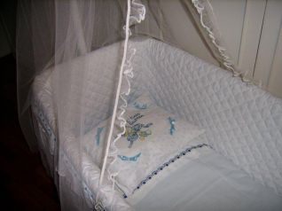 particolare cuscino culla