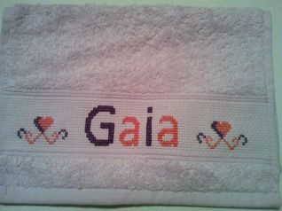 Bavaglia pappa con cuoricini