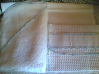 completo accappatoio e atuccio a 14 €