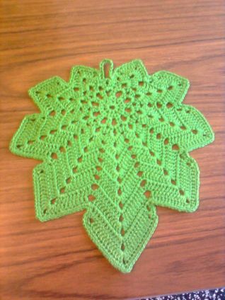 presina foglia a uncinetto 