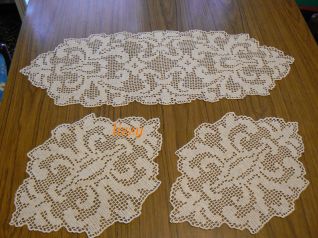 trittico uncinetto dal gusto antico