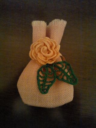 bomboniera fiore uncinetto 1