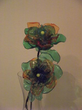 Fiori in plastica colorata 1 