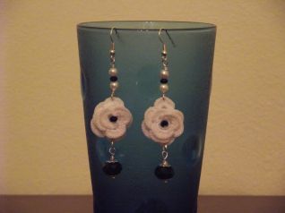 ORECCHINI  CON ROSELLINE UNCINETTO PERLE E SWAROVSKI