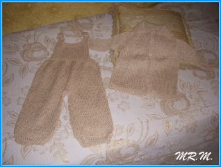 Salopette con cardigan per bimbo