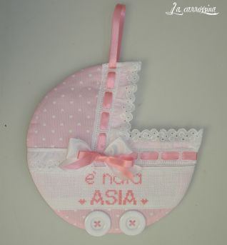 Fiocco Coccarda Nascita Carrozzina + nome puntocroce