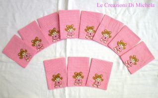sacchetti,bomboniera,portaconfetti con orsetto rosa in tessuto vichy