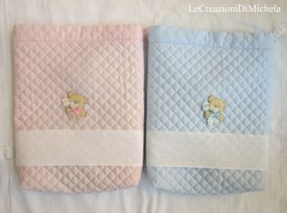 Sacchetto piquet trapuntato millerighe rosa o celeste+nome punto croce