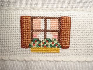 Particolare striscia tendina A