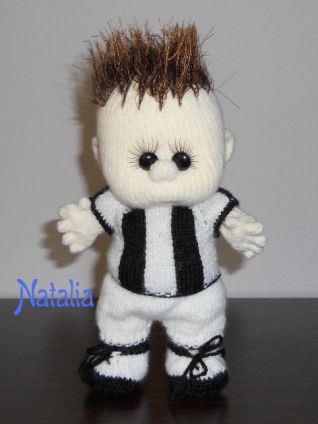 Bambola a maglia - nr. 6 - baby calciatore Juve