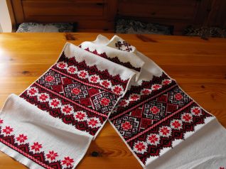 tovagliolo tipo asciugamano in stile ucraino