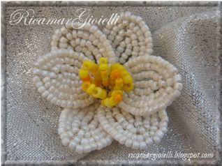 Fiori di perline_Narciso