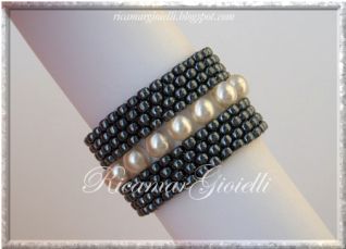 Parure metallic hematite e perle avorio_anello