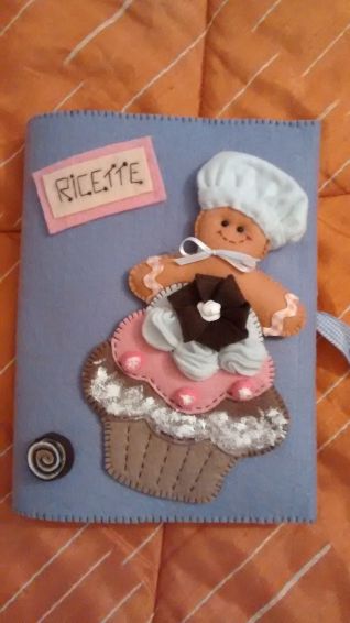 Ricettario in feltro x swap