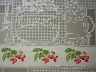 Strofinaccio con ciliegie