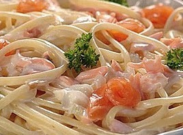 Goccia d'oro con il salmone