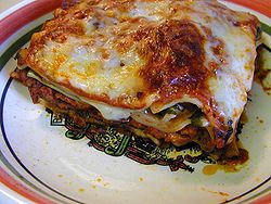 Lasagne con ragù di pollo