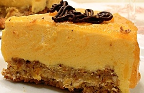 Biscotti neri alle nocciole senza glutine