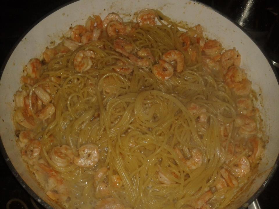 Pasta con gamberetti e pistacchio